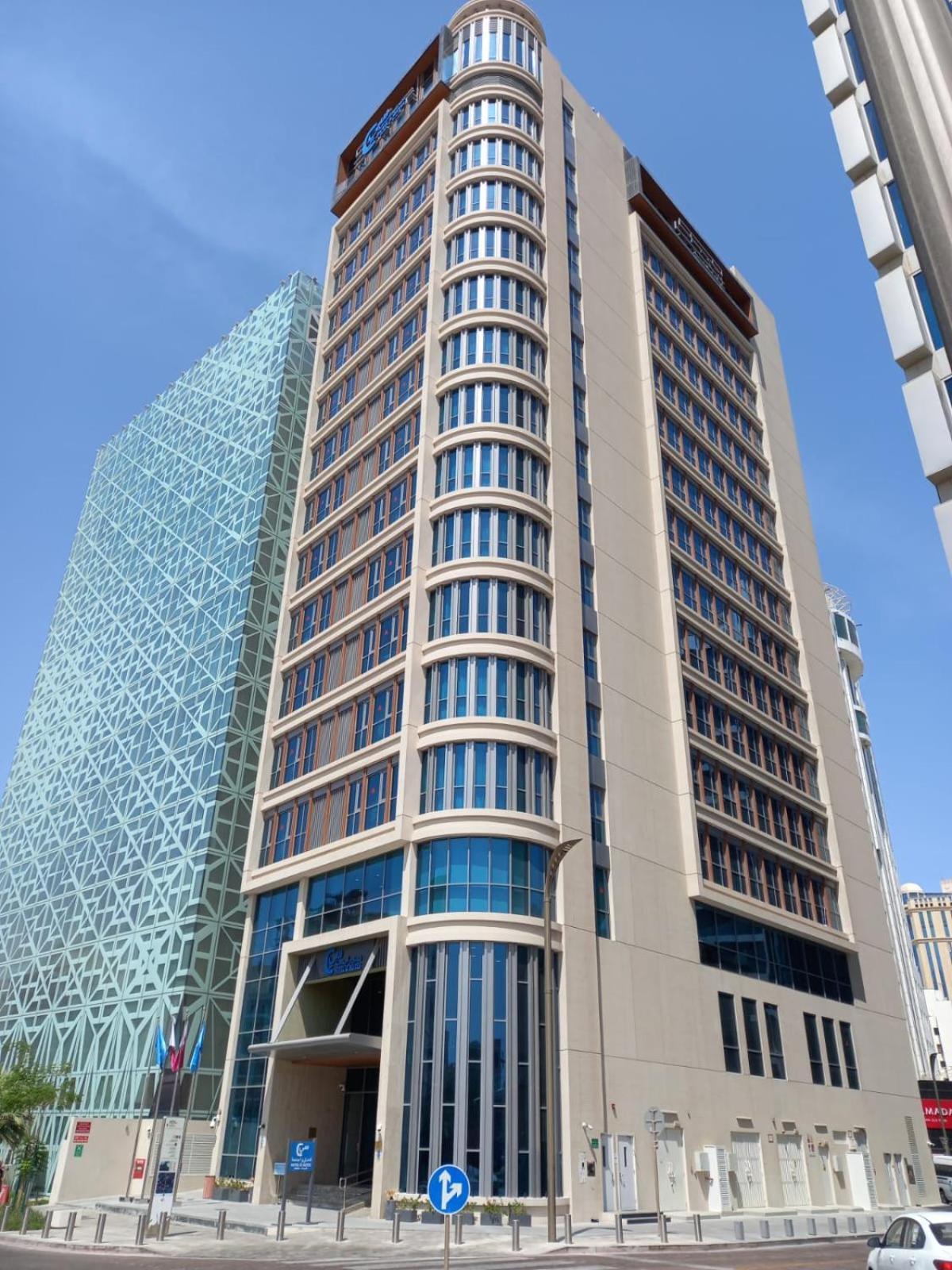 C - Hotel And Suites Doha Buitenkant foto